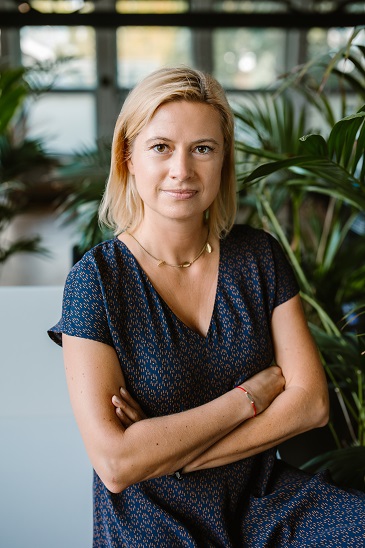 Adriana Szmuc Adriana Szmuc